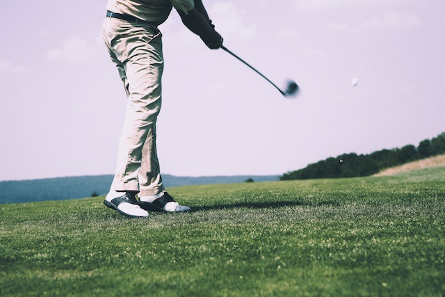 Golf shoot chip shoot 